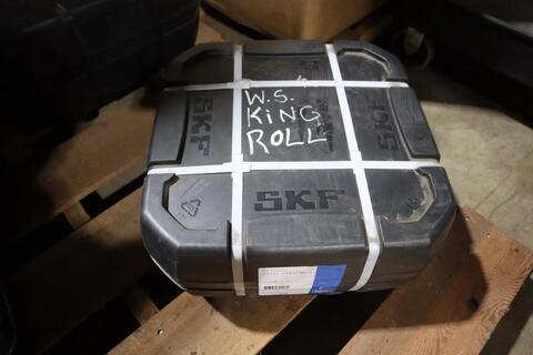 New skf tapered bore spherical roller bearing 23144 cck/c3w33 stock cc152 - Image 1