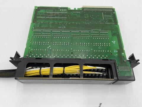 General Electric Fanuc IC697MDL250 120 VAC Input Module STOCK 1555 - Image 5