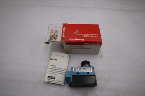 NEW OPEN BOX Honeywell BZE6-2RN Micro Limit Switch BZE62RN STK K2104CC - Image 1