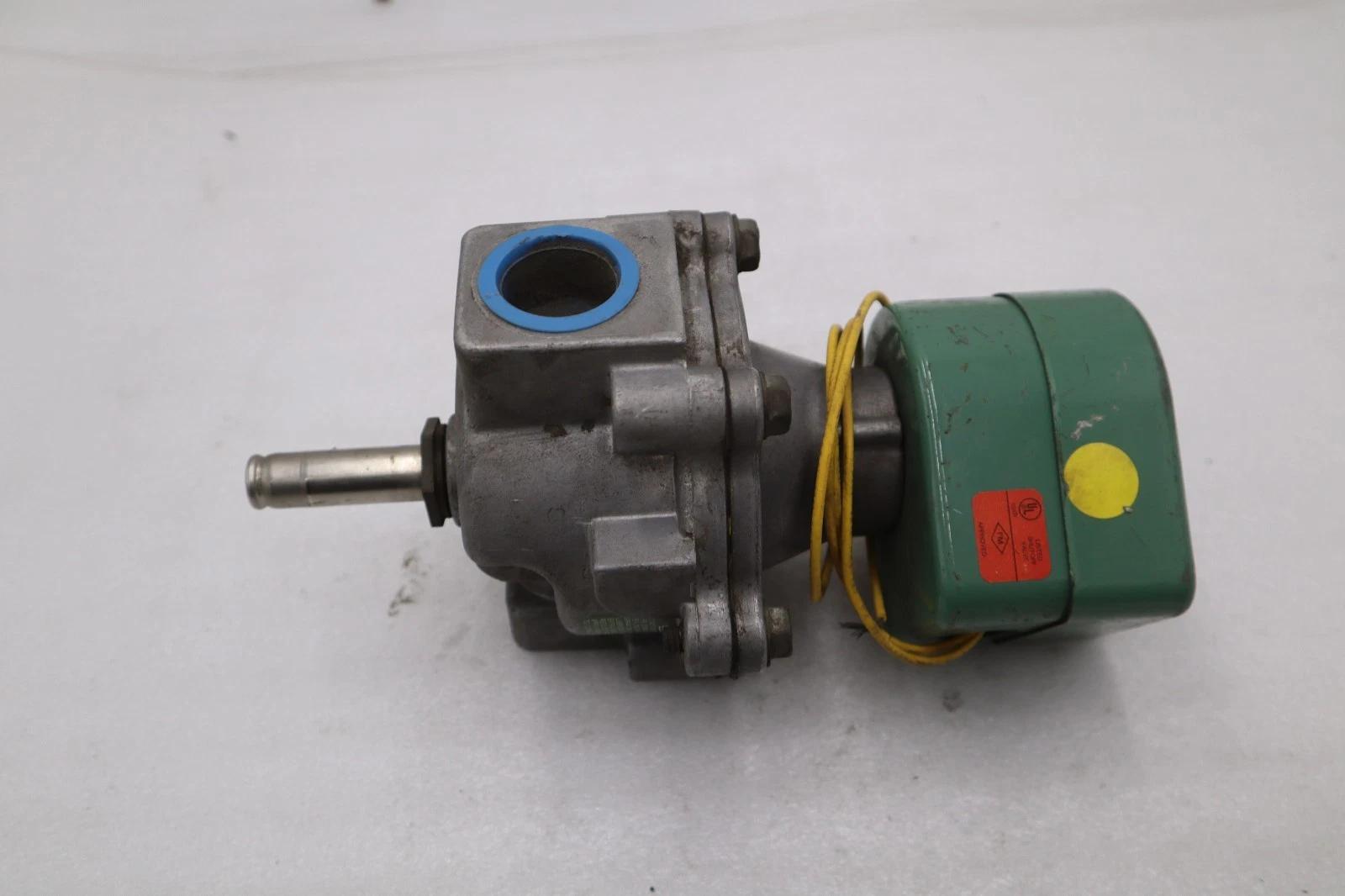 Asco 8043A47 Electric Solenoid Valve Pipe Size 1" NPT Coil 120 VAC - STK CC170 - Image 4