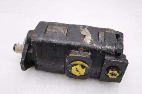 3269121137 Parker Commercial Intertech Gear Pump STOCK H1837 - Image 1