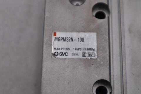 SMC MGPM32N-100 Pneumatic Guided Cylinder - SURPLUS NEVER USED - STOCK H1364 - Image 2