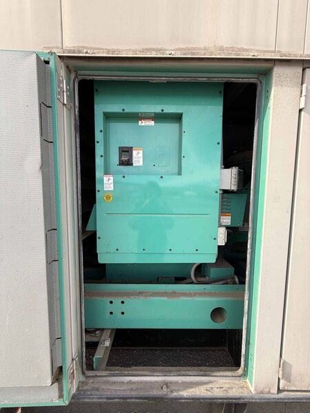 500 KW Cummins #DFEK, diesel generator set, 480 Volts, 2005 - Image 9