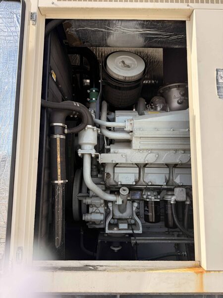 1000 KW Taylor #DS1000M, diesel generator set, 277/480 Volts, 2007 - Image 8