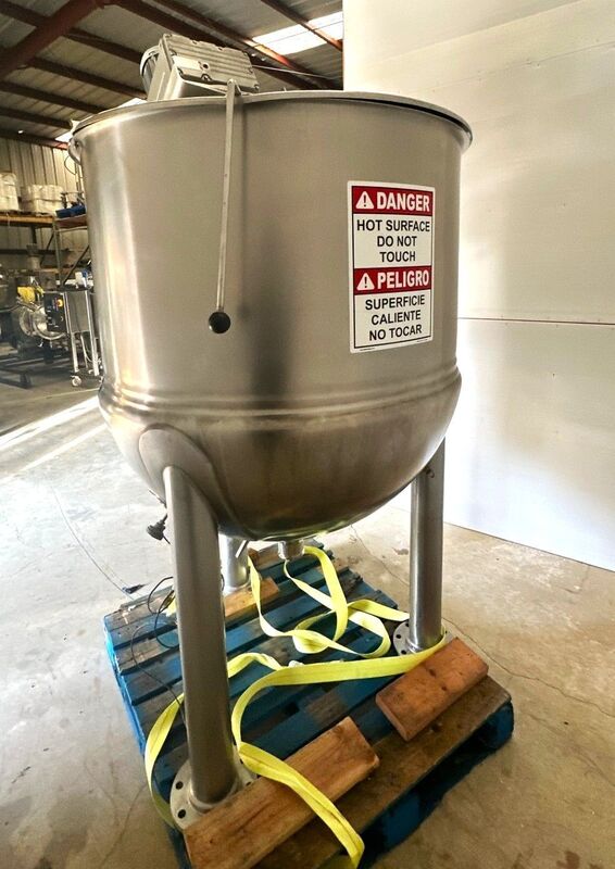 200 gallon Lee Industries #200Eina-2, Stainless Steel Inclined Agitation Jacketed Mix Kettle, 90 psi @ - Image 3
