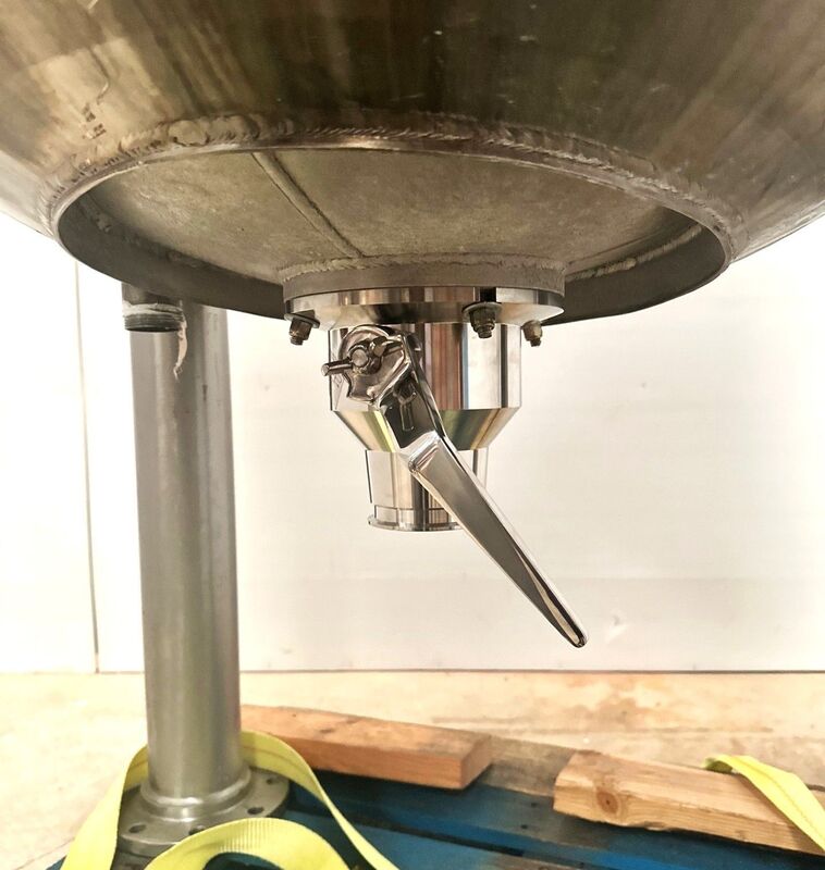 200 gallon Lee Industries #200Eina-2, Stainless Steel Inclined Agitation Jacketed Mix Kettle, 90 psi @ - Image 7