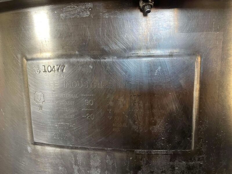 200 gallon Lee Industries #200Eina-2, Stainless Steel Inclined Agitation Jacketed Mix Kettle, 90 psi @ - Image 8