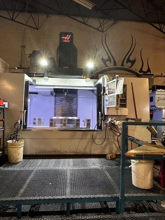 Haas #VR-8, CNC Vertical Machining Center, 64" X, 40" Y, 42" Z, 64" x 36" Table, 24 HP, 20000 RPM, HSK-A63 - Image 4