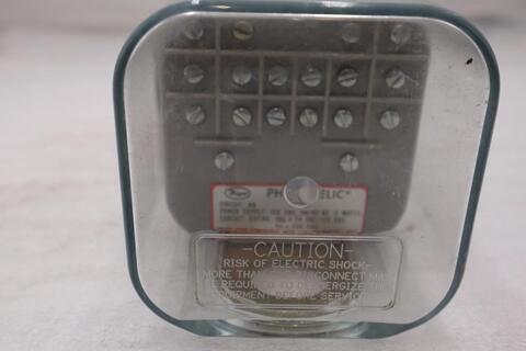 Dwyer 3304 Photohelic Pressure Switch Water Gauge STOCK 5524 - Image 4