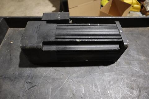 Kollmorgen B-604-A-51-B3 Brushless Goldline Servo Motor STOCK S696 - Image 6