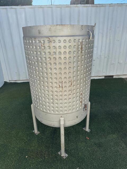 220 gallon Mueller #27814, Jacketed Pressure Vessel Tank, No Top, 1998 - Image 3