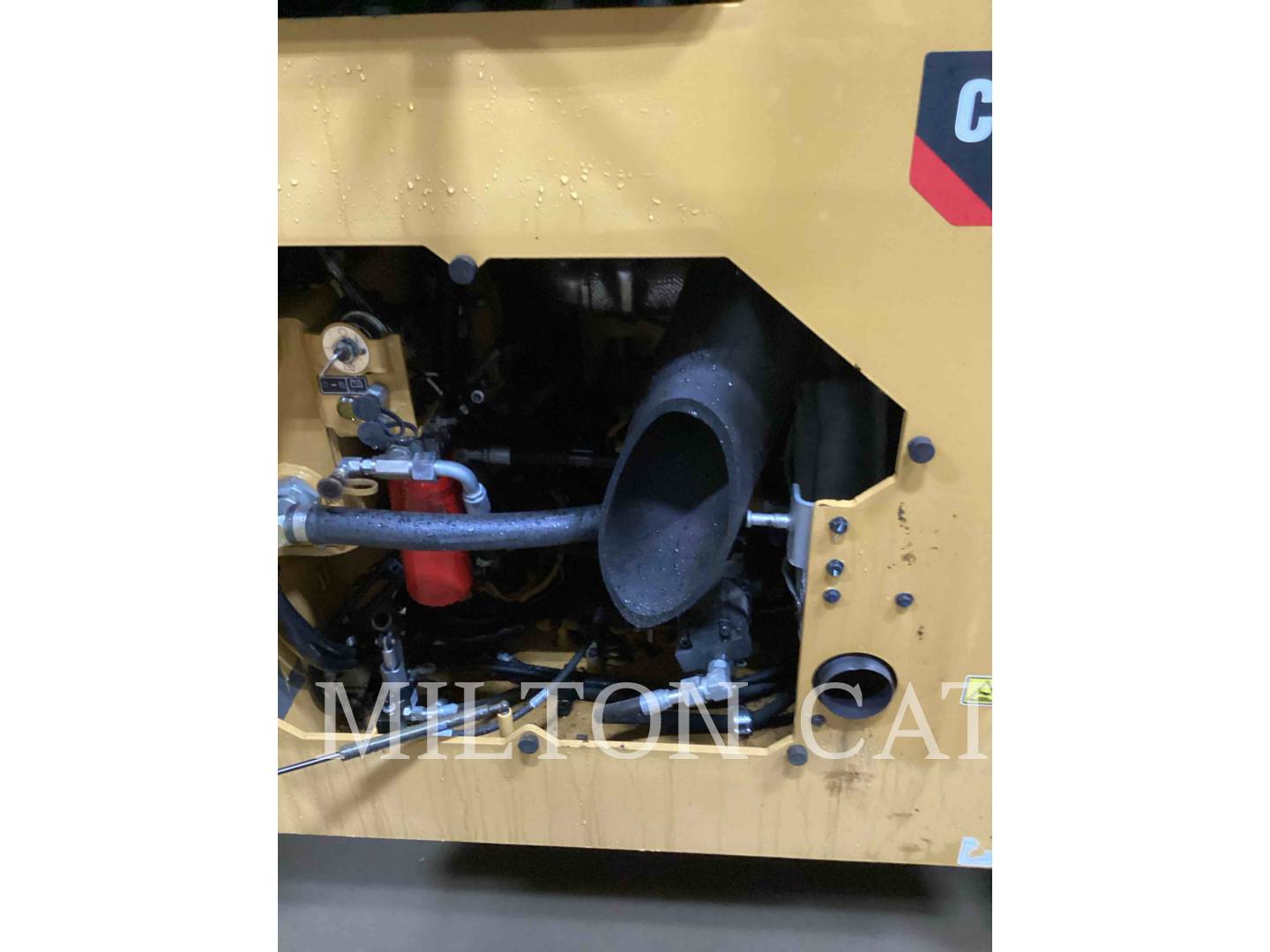 Caterpillar CB13, Compactor, 3674 hours, S/N: PWP00608, 2020 - Image 7
