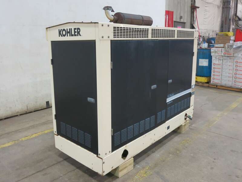 44 KW Kohler #45RZG, Natural gas LP generator set, 120/240 Volts, 1-phase, 75 HP @ 1800 RPM, GM 4.3L engine - Image 2