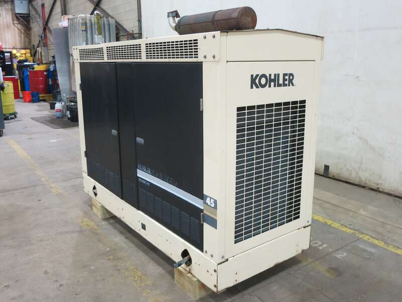 44 KW Kohler #45RZG, Natural gas LP generator set, 120/240 Volts, 1-phase, 75 HP @ 1800 RPM, GM 4.3L engine - Image 3