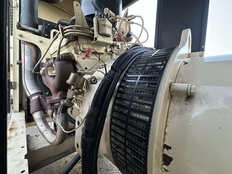 44 KW Kohler #45RZG, Natural gas LP generator set, 120/240 Volts, 1-phase, 75 HP @ 1800 RPM, GM 4.3L engine - Image 7