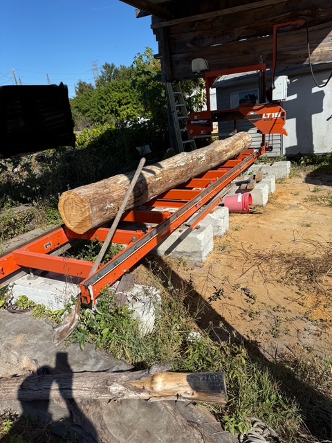 Wood-Mizer #LT-15, Electric Sawmill, 375 FPH, 176" blade, 19" wheels, 38 hours - Image 2