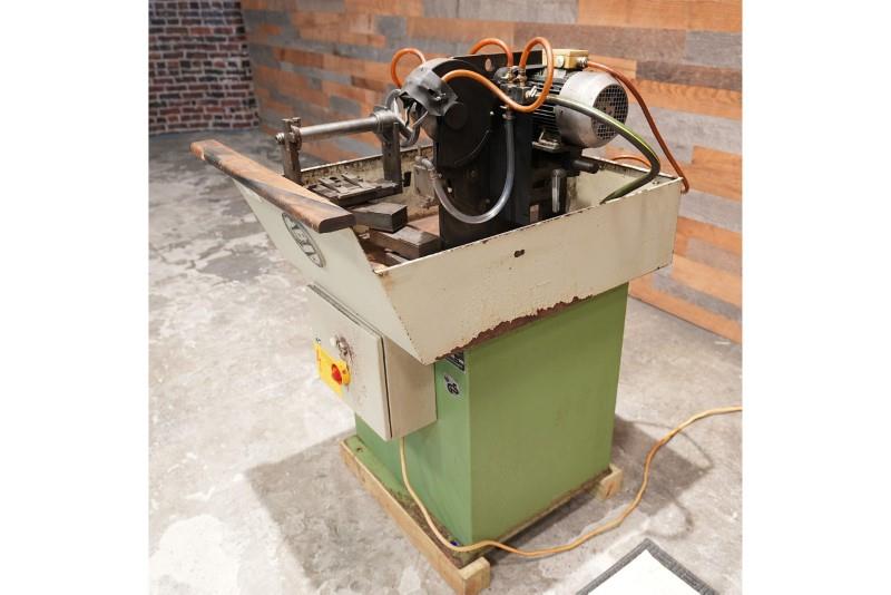 Weinig #R929, profile cutter grinder, 9" width capacity, 8.75" wheel capacity, 1.5" spindle - Image 2