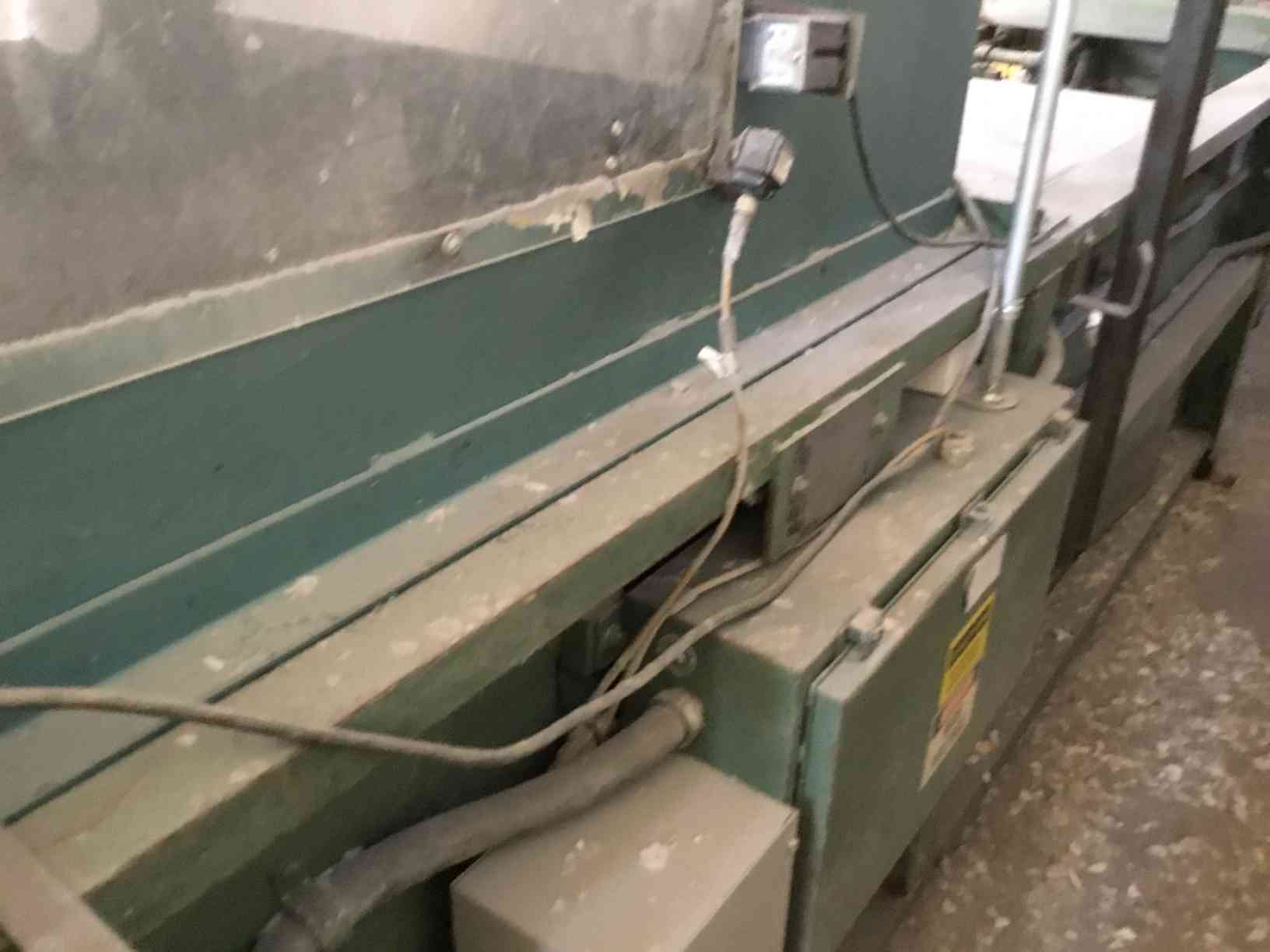 Maren, Horizontal Baler, 70" x 31" x 42", Closed Door, Manual Tie, w/ Byron 3020B Hydraulic Driven Conveyor - Image 8
