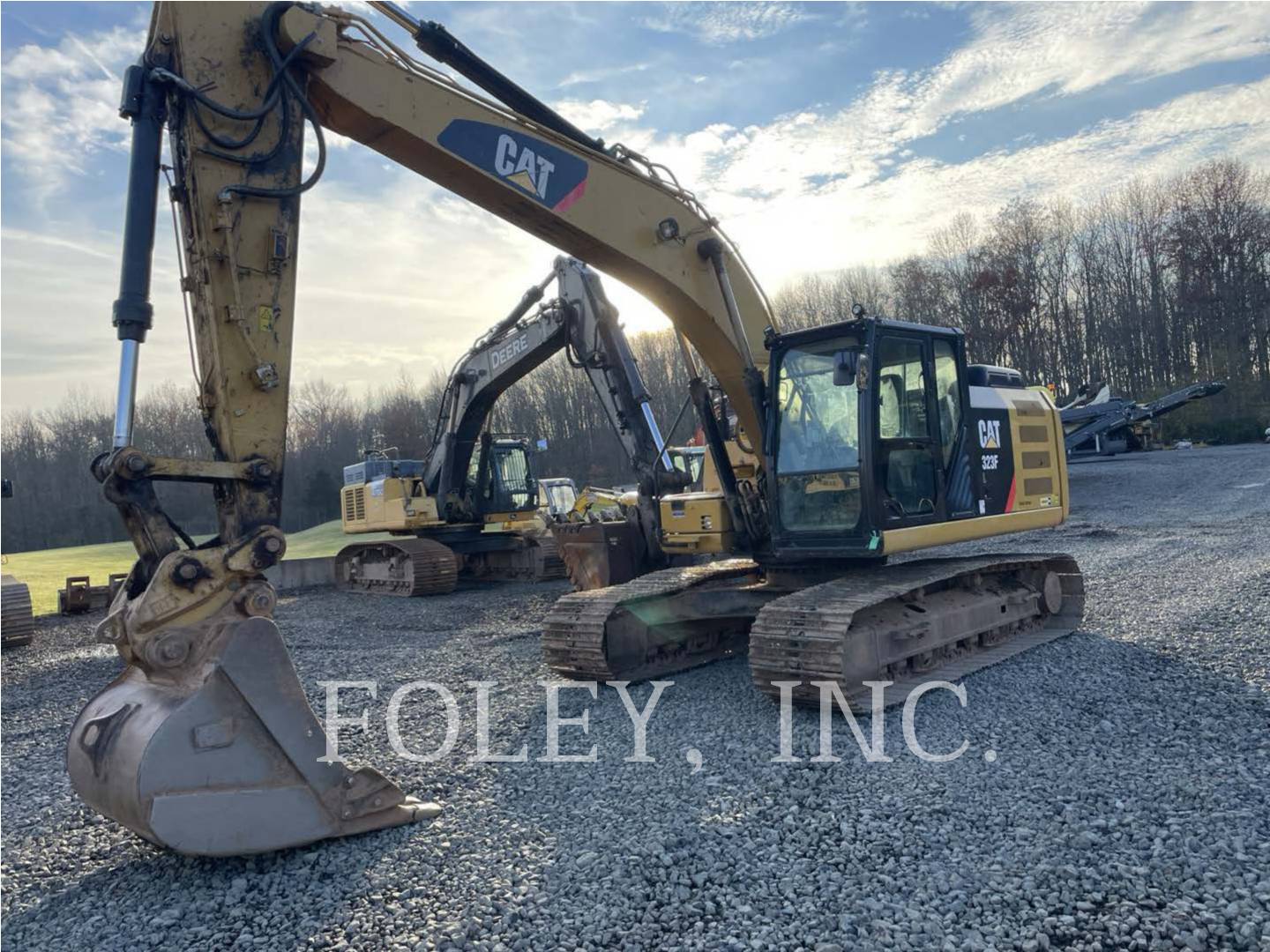 Caterpillar 323FL, Crawler Excavator, 7540 hours, S/N: XCF10323, 2017 - Image 1