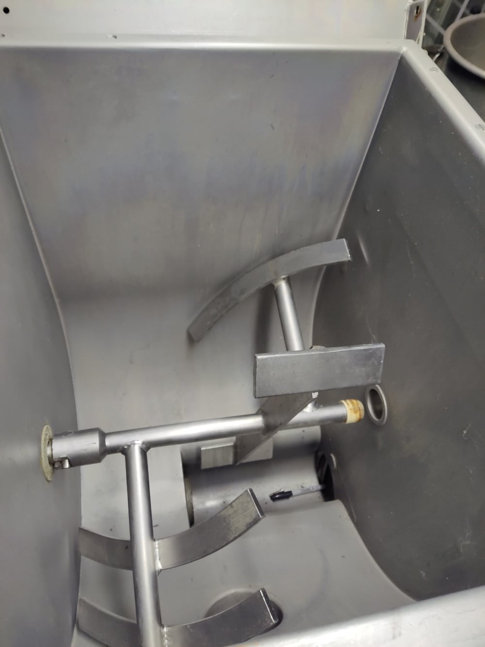 Biro #AFMG52, heavy duty auto-feed meat grinder / mixer, 10 HP - Image 3