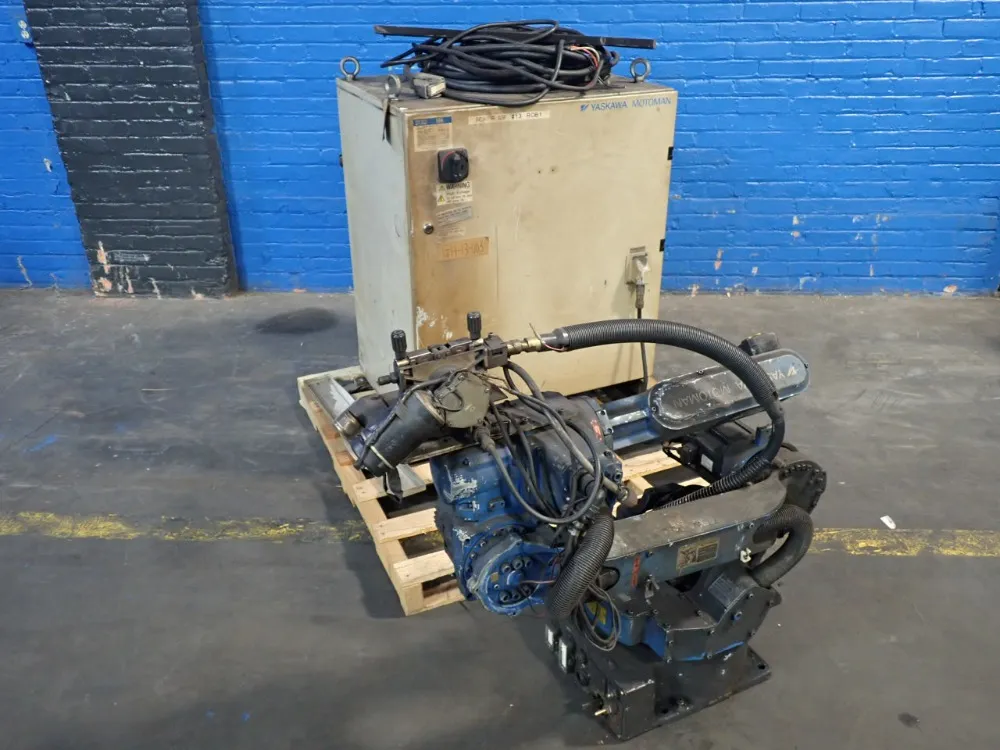 Motoman/Yaskawa Electric, MH6, Robot, Without Controller, 2.0 kVA, 200/220 V, 2010 - Image 1
