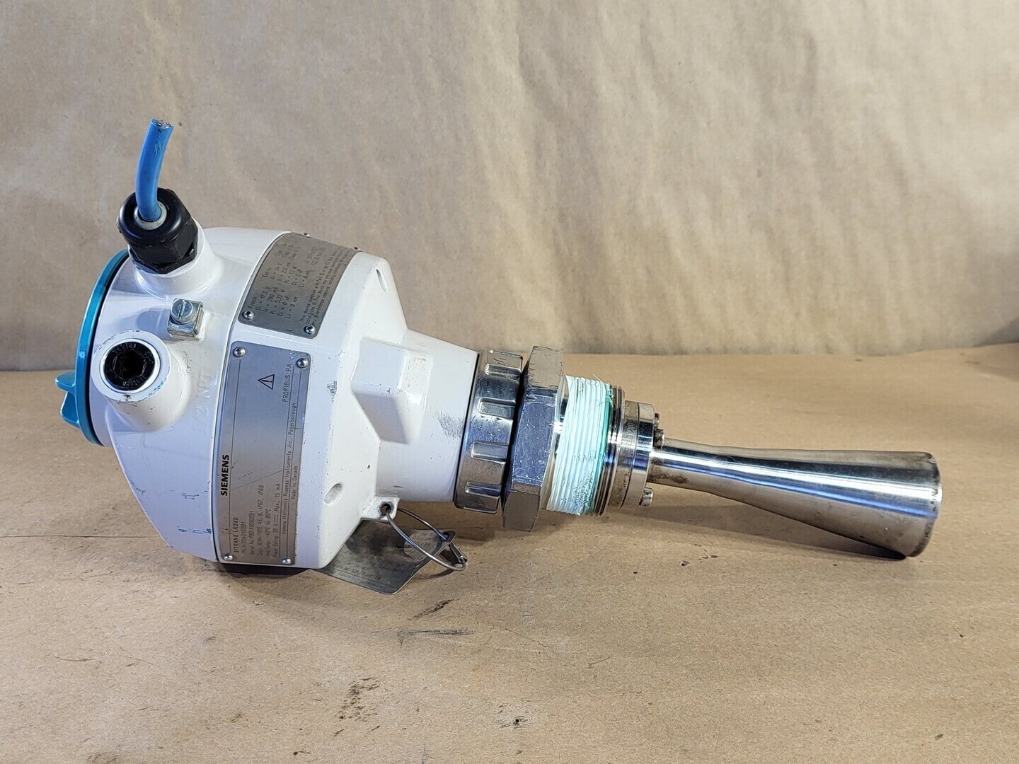 Siemens #7ML54310AD100BB1, Sitrans LR250 Radar Level Transmitter - Image 1