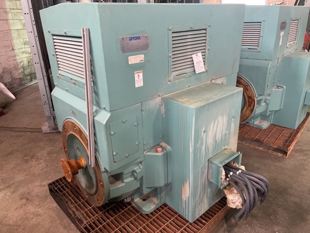 900 HP 3600 RPM York, Frame 5808DZ, WPIBB, 460 Volts (3 available) - Image 1