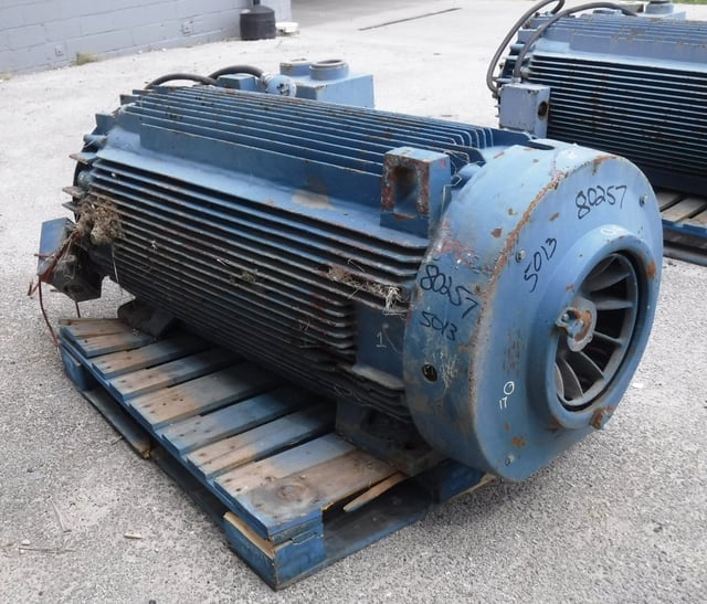 600 HP 1800 RPM General Electric, Frame 5013S, TEFC BB, 2300 Volts - Image 1