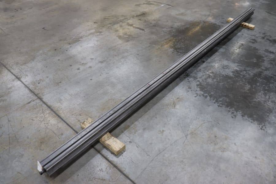 144" L, 6-Way bottom press brake V-die, 3-1/2" square, lifting studs - Image 4