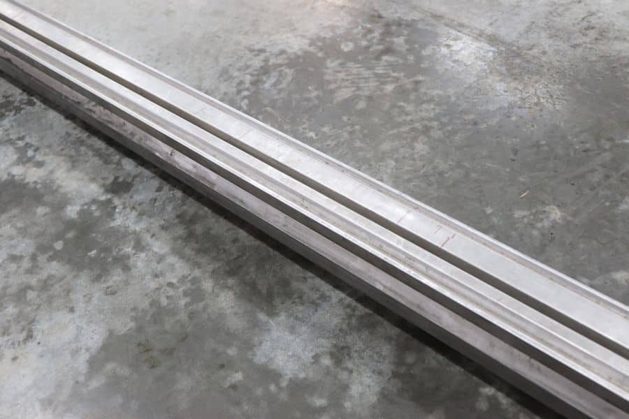 144" L, 6-Way bottom press brake V-die, 3-1/2" square, lifting studs - Image 9