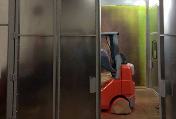 Rohner, Modified Crossdraft Paint Booth, 20 x 20 Industry Standard Filters, 100 FPM - Image 4