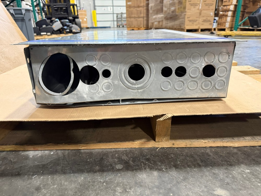 225 Amp. Square D, NC38F, Type 1 Enclosure, 3-Phase, 4-Wire, 120/208Y Volts w/ misc. breakers - Image 6