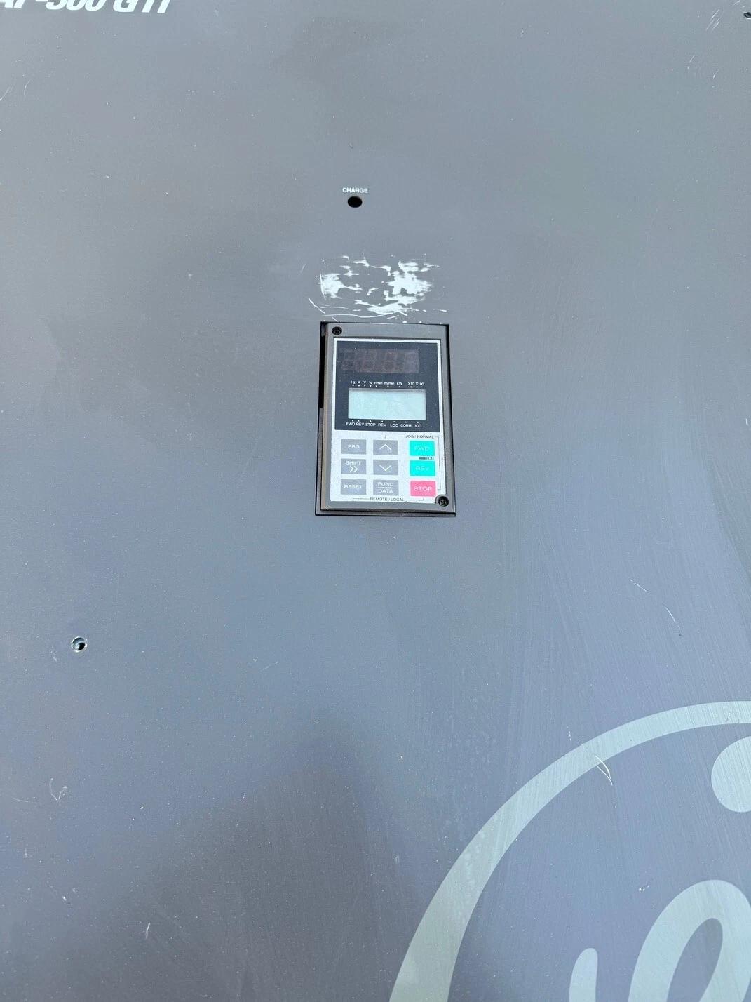 300 HP General Electric/ Fuji Electric, 6KG1143300X9B1, Variable Frequency Drive, 380-460 Volts, 3PH - Image 3