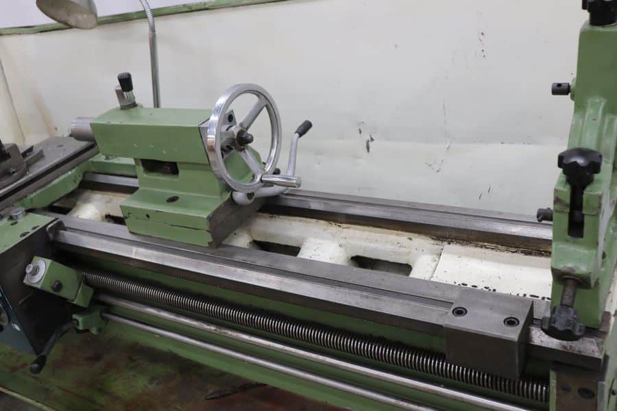 16" x 60" SKB #1660, gap bed engine lathe, 3-jaw chuck, tool holder, chanhge gears, 1988 - Image 6