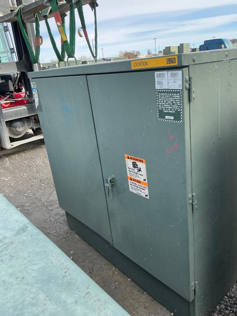 500 KVA 13800GY/7970 Primary, 208Y/120 Secondary, 3 phase, Padmount Transformer - Image 2