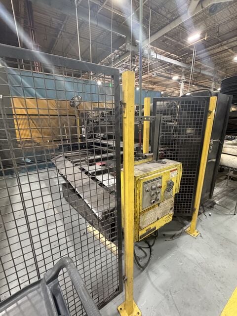 1/4" x 10' Cincinnati #2500X10, Hydraulic power squaring shear, 25 HP - Image 3