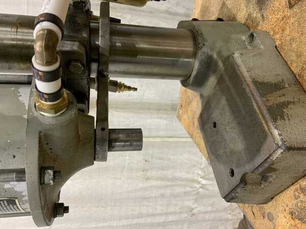 Airmite #CMS19, air press, 3850 lb., 2 stroke, 1" rod diameter, 4.5" throat, 5.5" x 5" bed, 6" Shut Height - Image 9