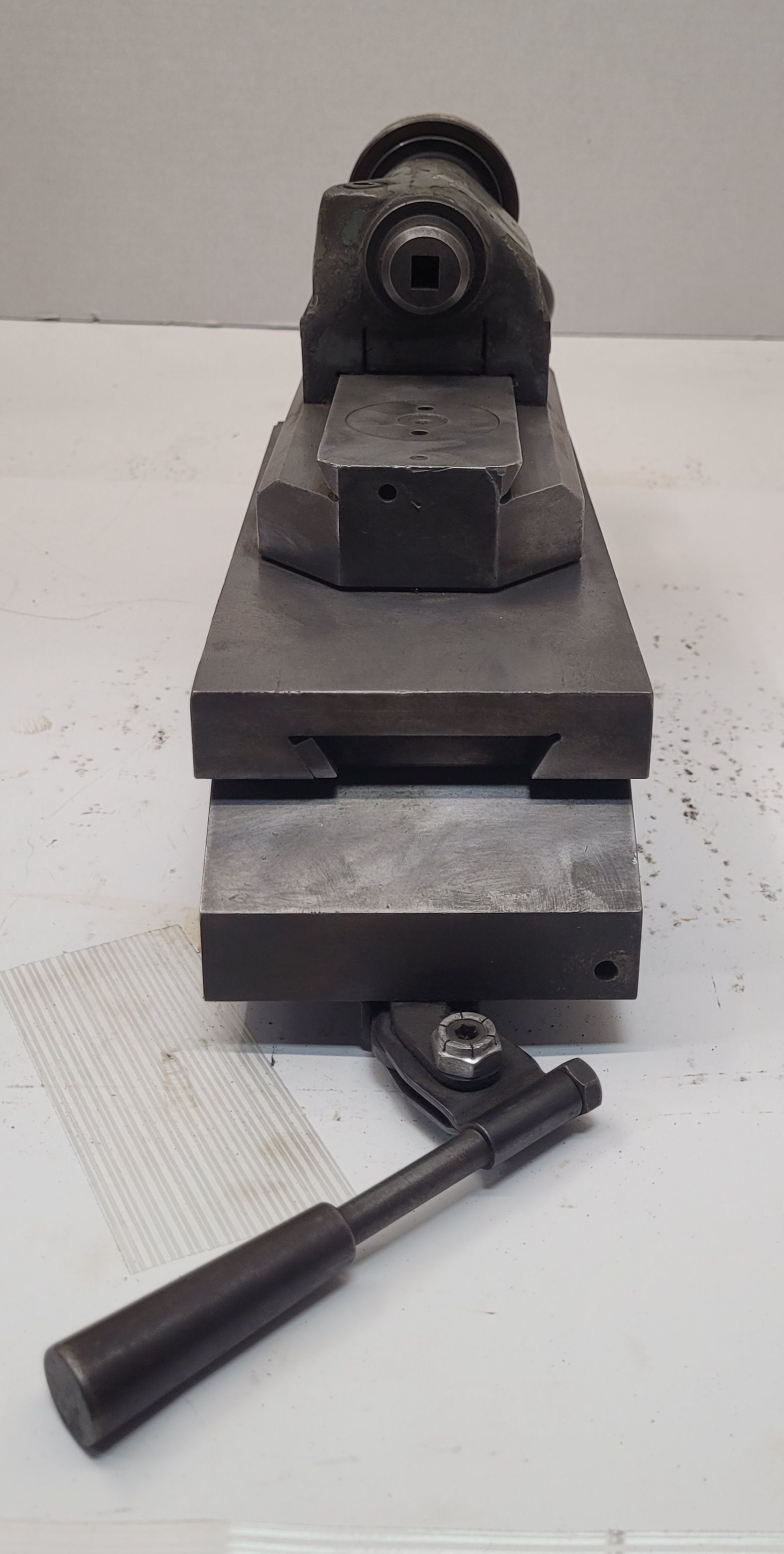 Hardinge #C, radius cutting attachment for HLV-H - Image 6