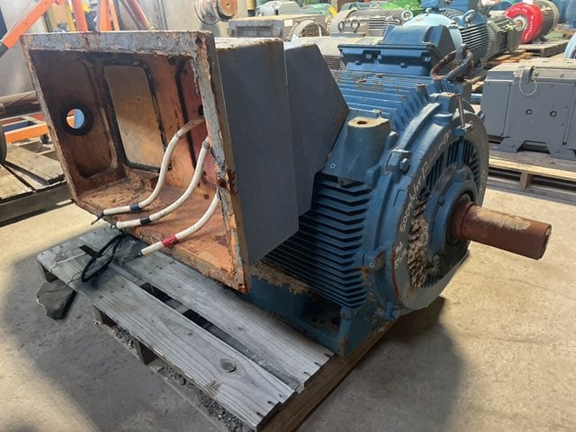 250 HP 1200 RPM Weg, Frame 5009/10/11T, TEFC BB, 4160 Volts - Image 1