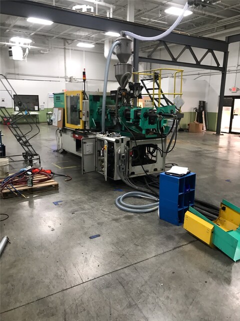 224 Ton, 15.3 oz., Arburg #570C 2200-800, injection molding machine, 22.44" x 22.44" tie bar spacing, 2006 - Image 2