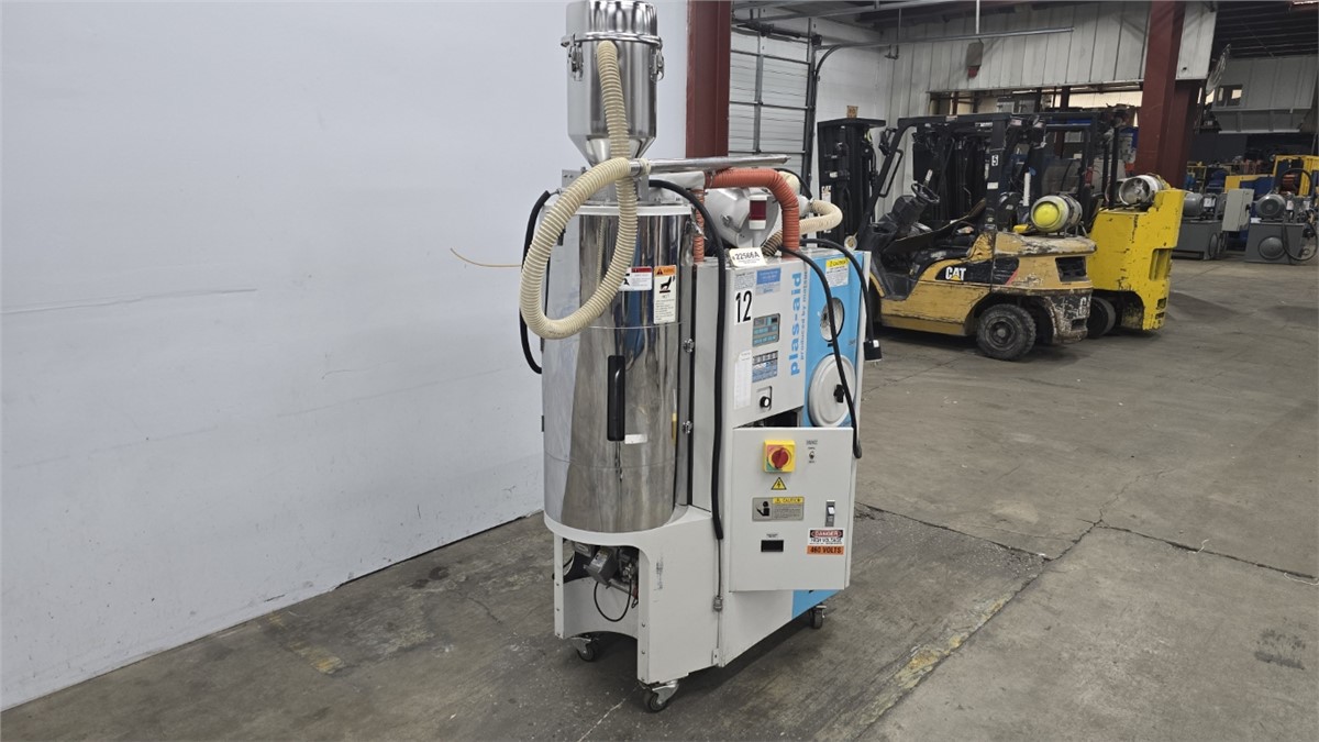 Matsui #MJ3-50-U, 47 cfm dryer w/ hopper, 176°F-320°F, 2014 - Image 2