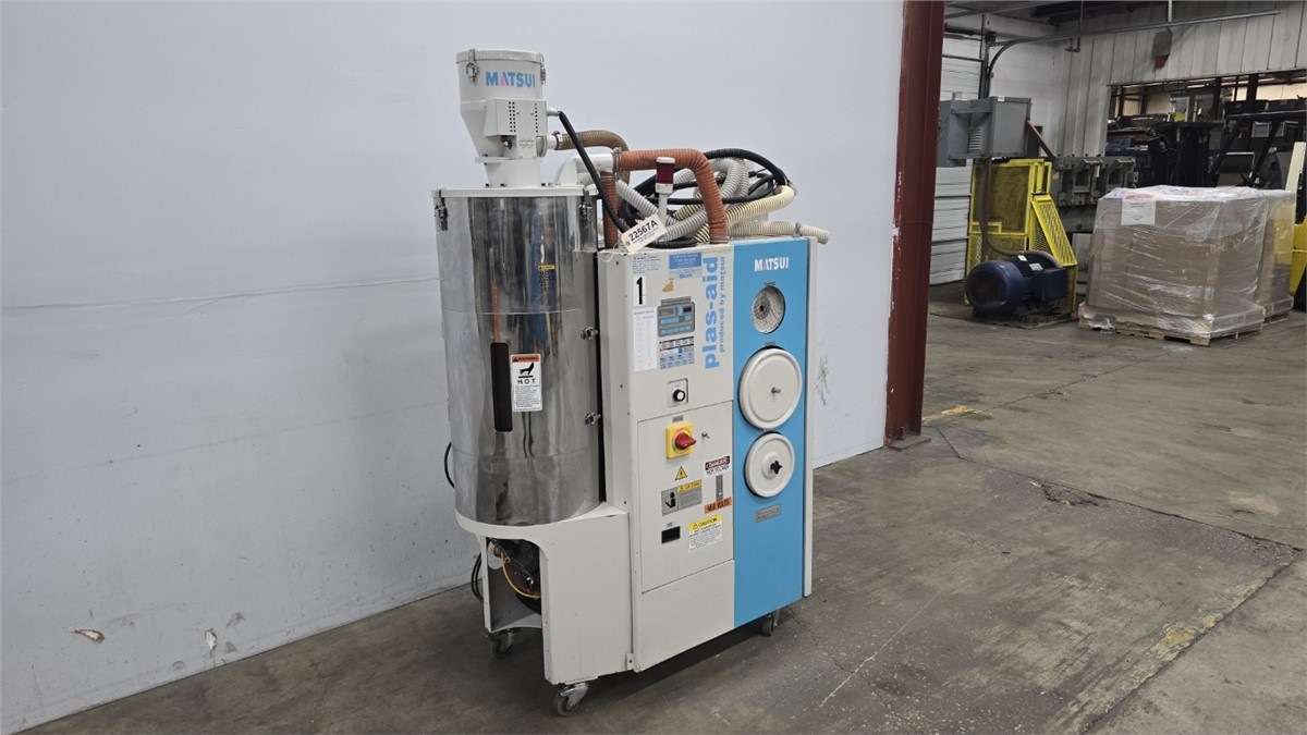 Matsui #MJ3-50-U, 47 cfm dryer w/ hopper, 176°F-320°F, 2014 - Image 3