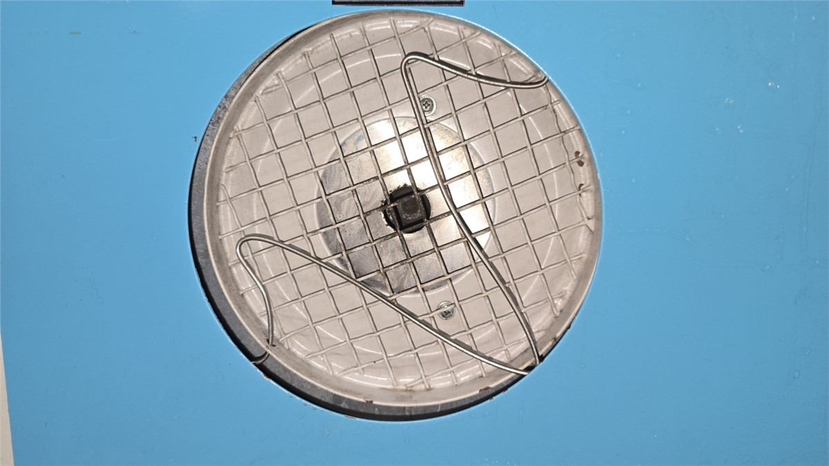 Matsui #MJ3-50-U, 47 cfm dryer w/ hopper, 176°F-320°F, 2014 - Image 6