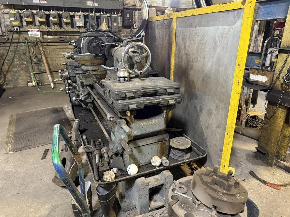 Monarch #18" CBB, engine lathe with tooling - Image 3