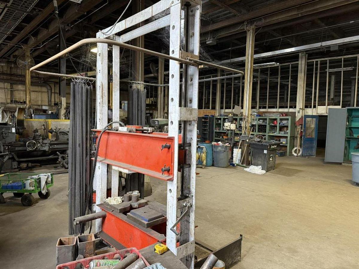 80/100 Ton, Power Team, H-frame hydraulic shop press, roll bed press, foot treadle activated - Image 2