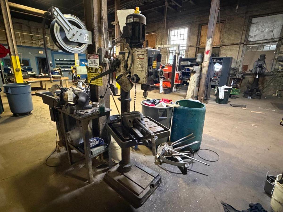 Jet Equipment & Tools, drill press with vise, direct drive, tilting table, 2 speed forward/reverse - Image 3
