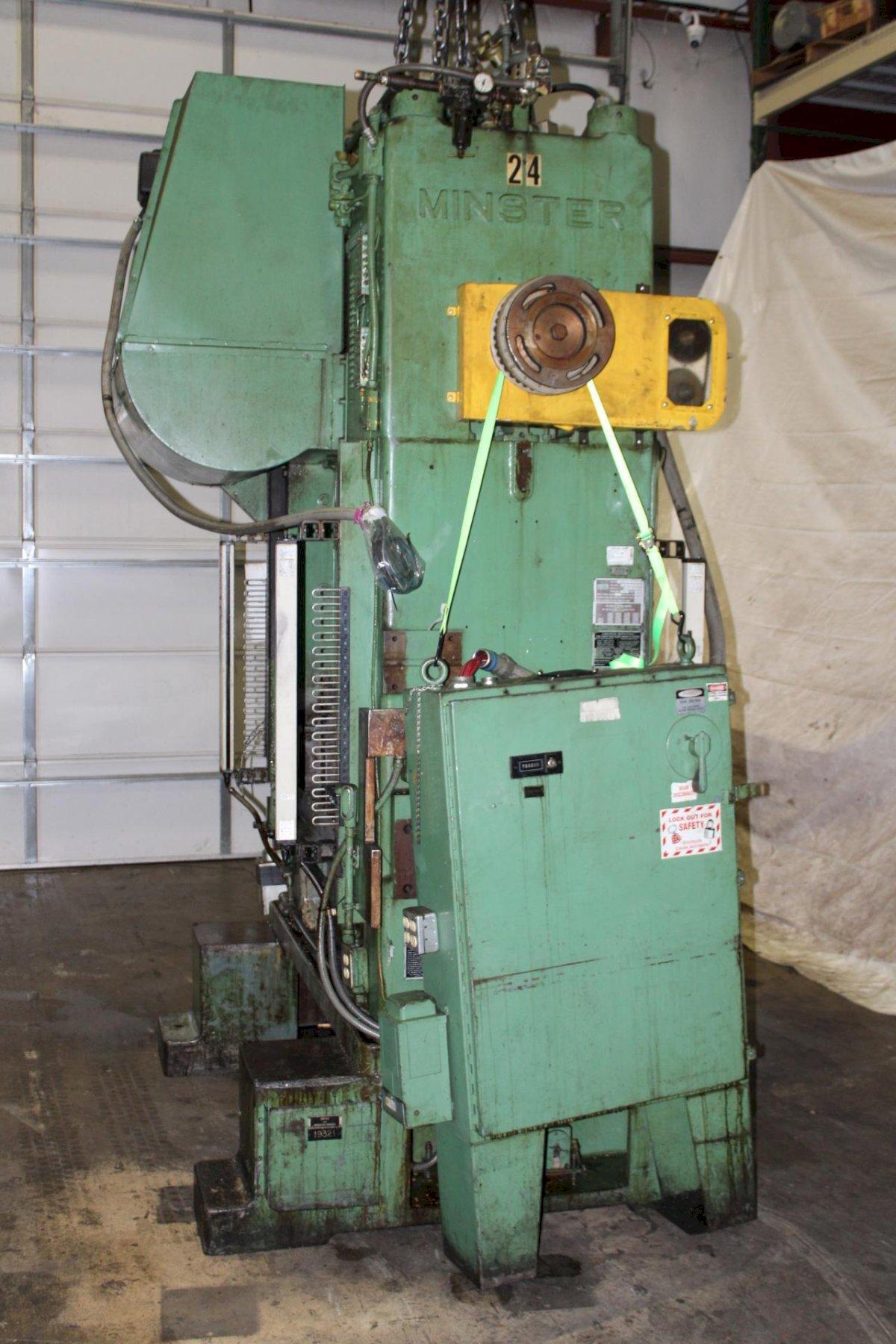 75 Ton, Minster #P2-75-42, straight side double crank press, 3" stroke, 18" Shut Height, 4" ram adj., 120 - Image 4