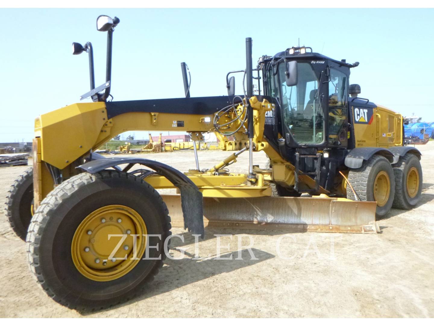 Caterpillar 12M2AWD, Motor Grader, 4940 hours, S/N: R9P00195, 2014 - Image 1