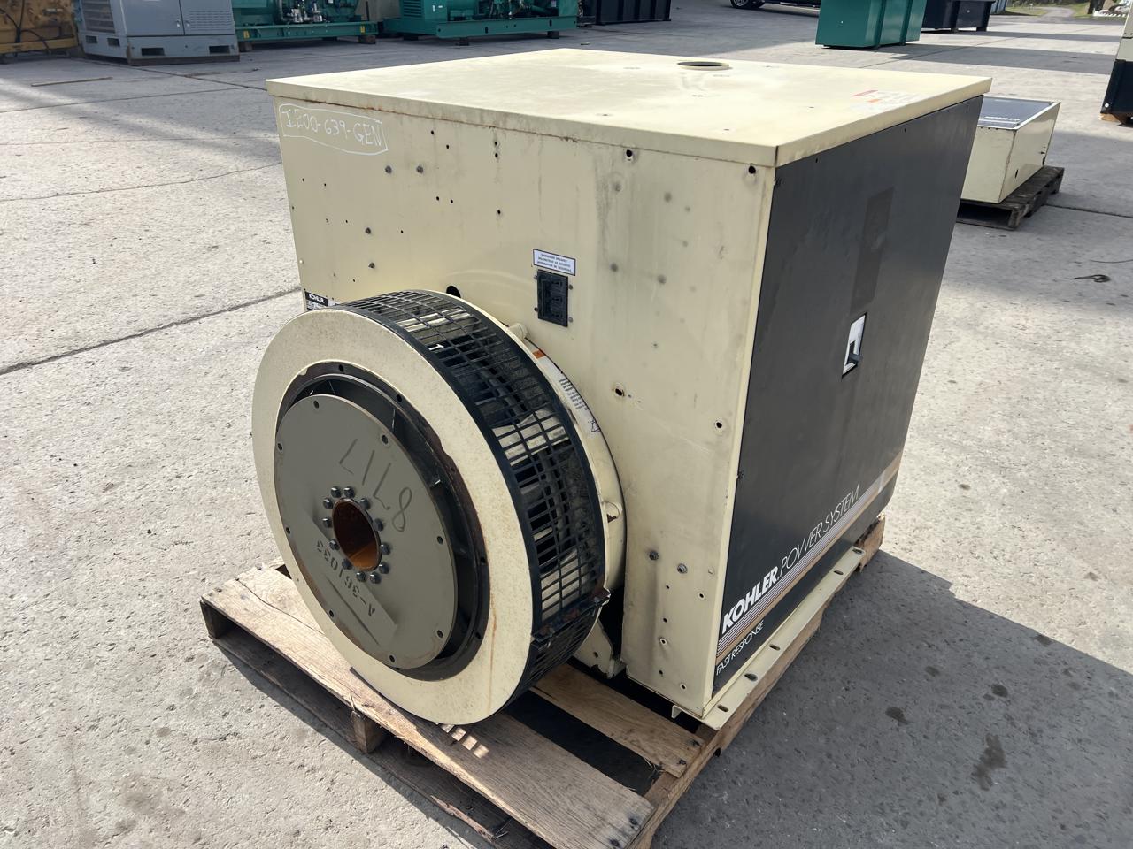 180 KW, Kohler #180ROZJ, generator end taken off 8.1 JD engine, 120/240 Volts, load tested, 862 hours, 2000 - Image 4