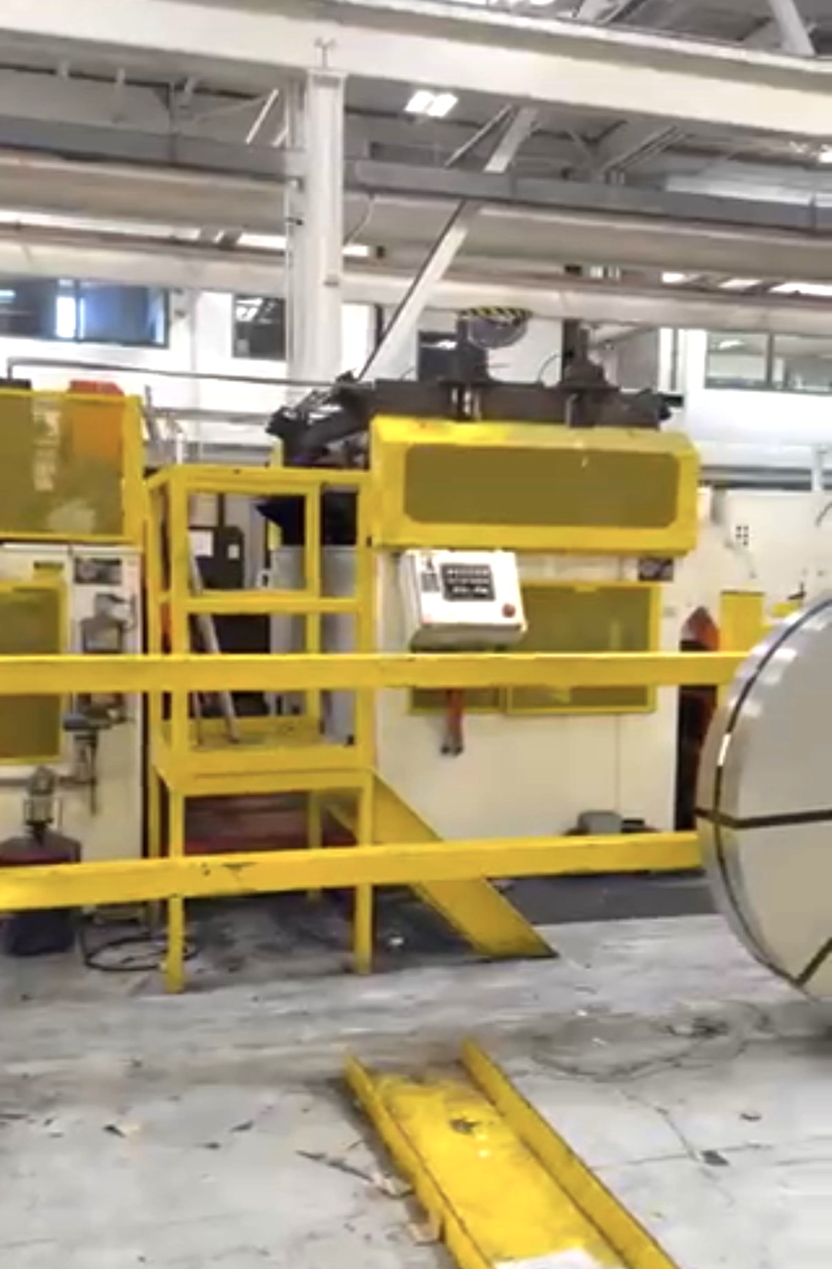 50000 lb. Sesco, coil feed line, 72" x .125", L to R, Trabon lubrication - Image 5